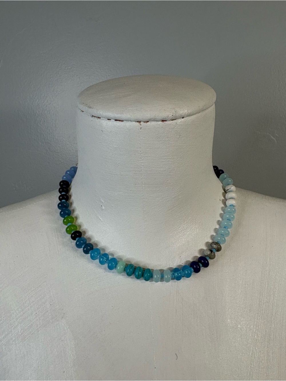 Multicolor Blue Green Beaded Necklace  Women's Jewelry 18” Gold Lobster Clasp